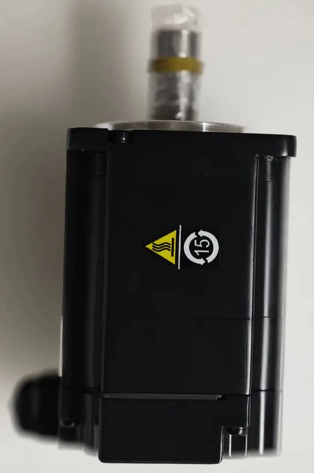 SGM7A-02A7A61 محرك سيرفو جديد تمامًا، شحن سريع SGM7A 02A7A61