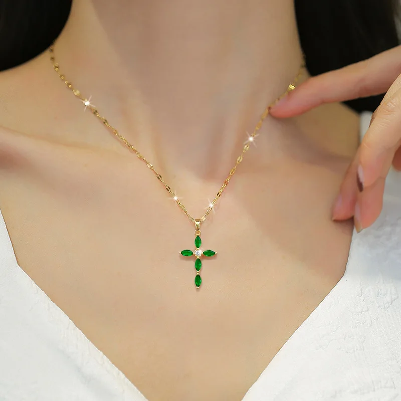 Classic Retro Light Luxury Cross Necklace Personalized Versatile Christian Stainless Steel Clavicle Chain