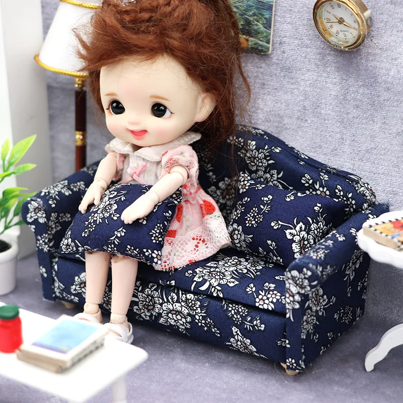 Juego de Mini sofá y almohadas para casa de muñecas, muebles de simulación, juguetes, accesorios para casa de muñecas en miniatura, juguetes para niños, regalo, 1:12