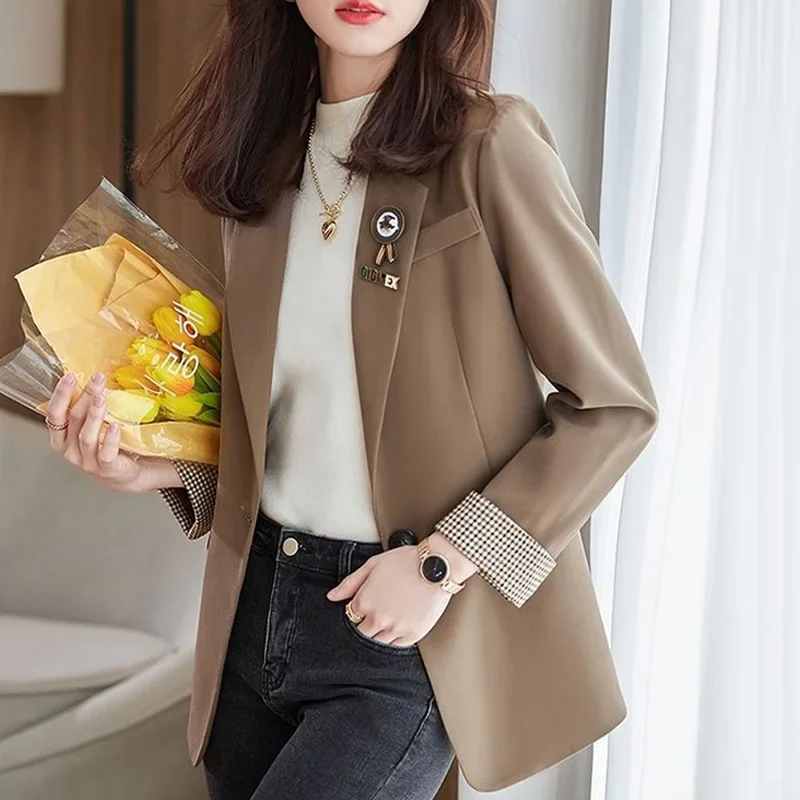 New Spring and Autumn Elegance Fashion Commuting Simplicity Solid Color Slim Fit Versatile Long Sleeved Chestpin Suit Coat B815