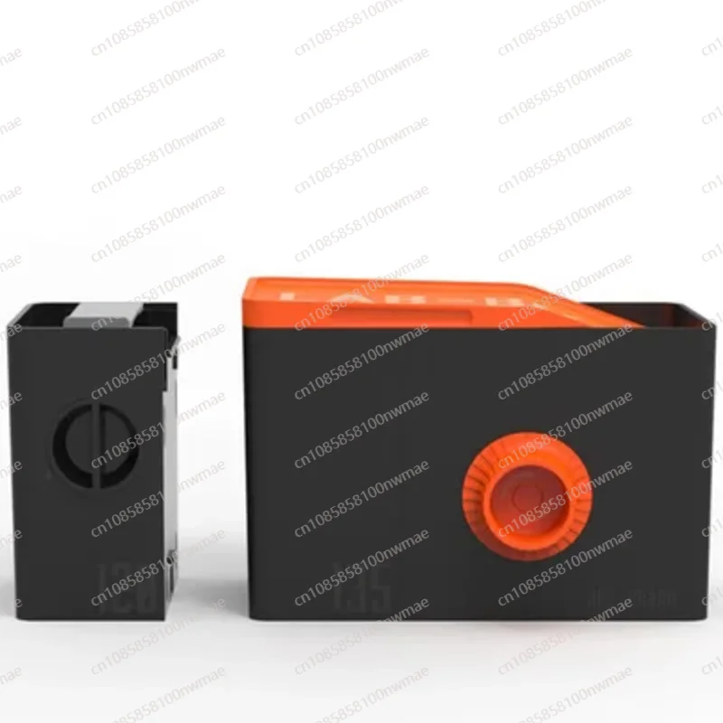 

Darkroom rolling equipment set, including 135/120 film darkbag development box