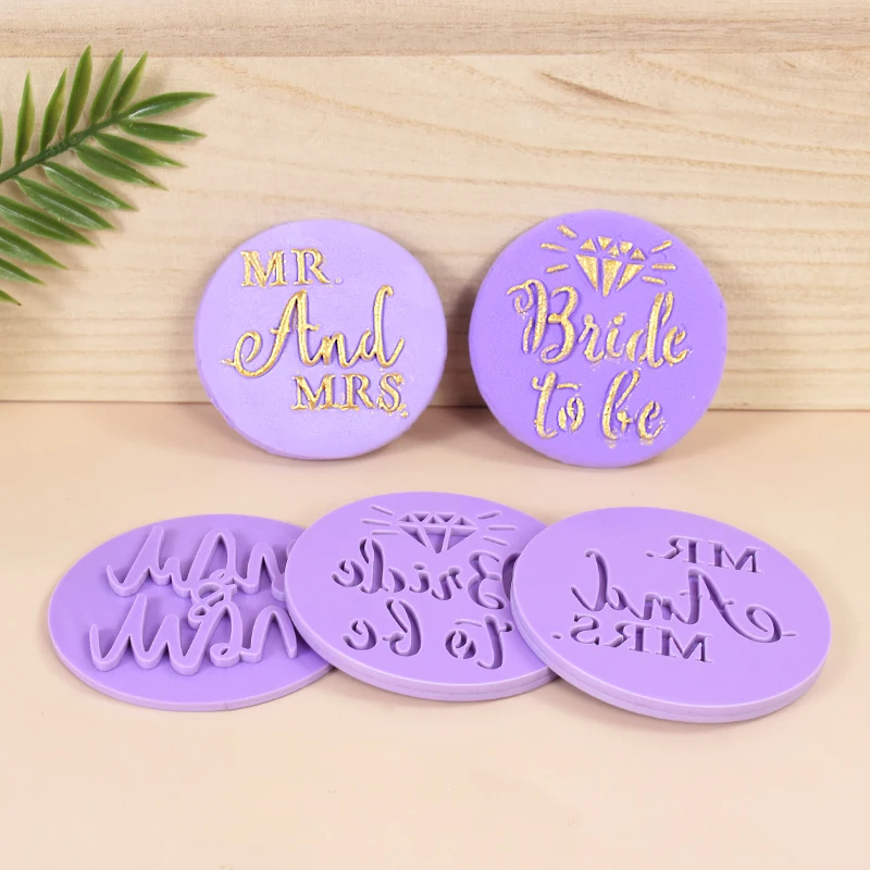 Bride To Be Mr&Mrs Letter Cookie Stamp Embosser Cutters Cake Mould Sugarcraft Fondant Baking Tools Wedding Anniversary Decor