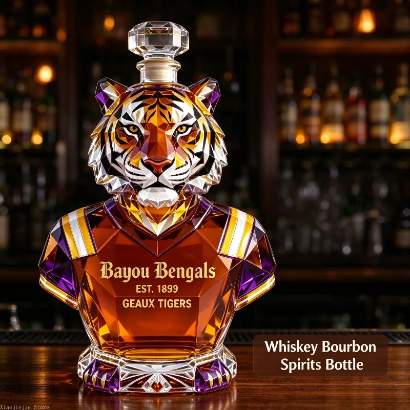 Unique Tiger Head Glass Decanter, Lead-Free Crystal Liquor Bottle, Home Bar Decor, Men Gift for Collection
