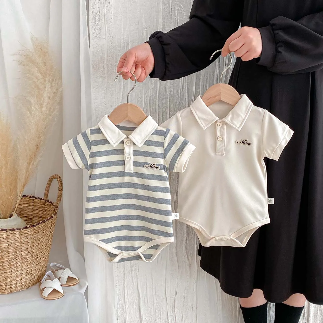

Summer baby boy letter embroidered lapel jumpsuit, baby boy fashion striped jumpsuit, perfect for going out