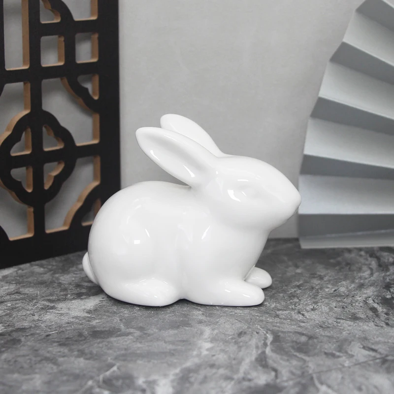 Simpatiche figurine di coniglio in ceramica Kawaii lepre Bunny Garden House ornamenti per animali pasqua casa decorazione della stanza pittura a