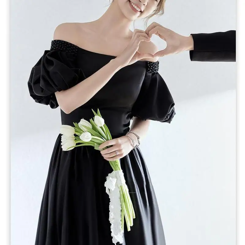 Classic Elegant Boat Neck Wedding Dresses New A Line Floor-length Bridal Dress Black Stain Simple Abiti Da Sposa Customized