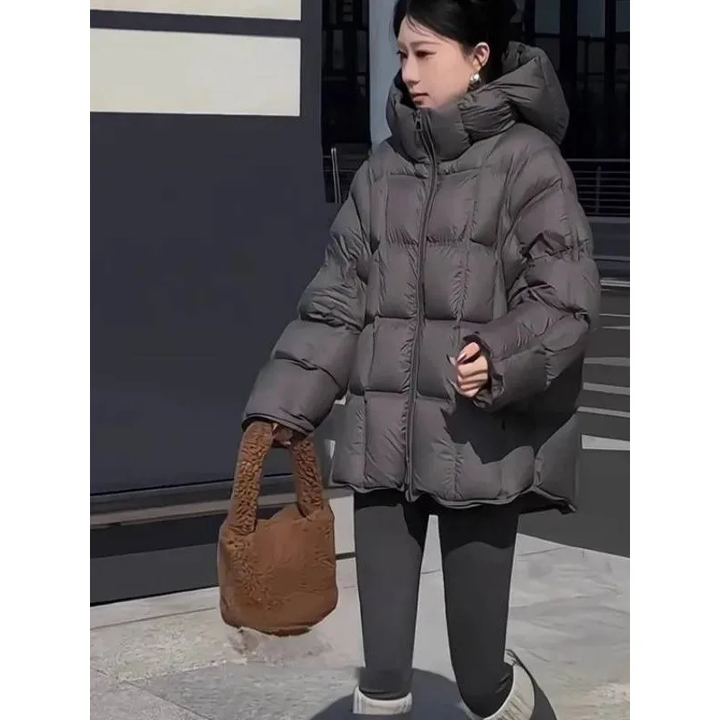 Легкий пуховик, женское хлопковое пуховое пальто, шапка из пеноматериала с облаком, корейская свободная посадка, зима 2025 года, Новое поступление