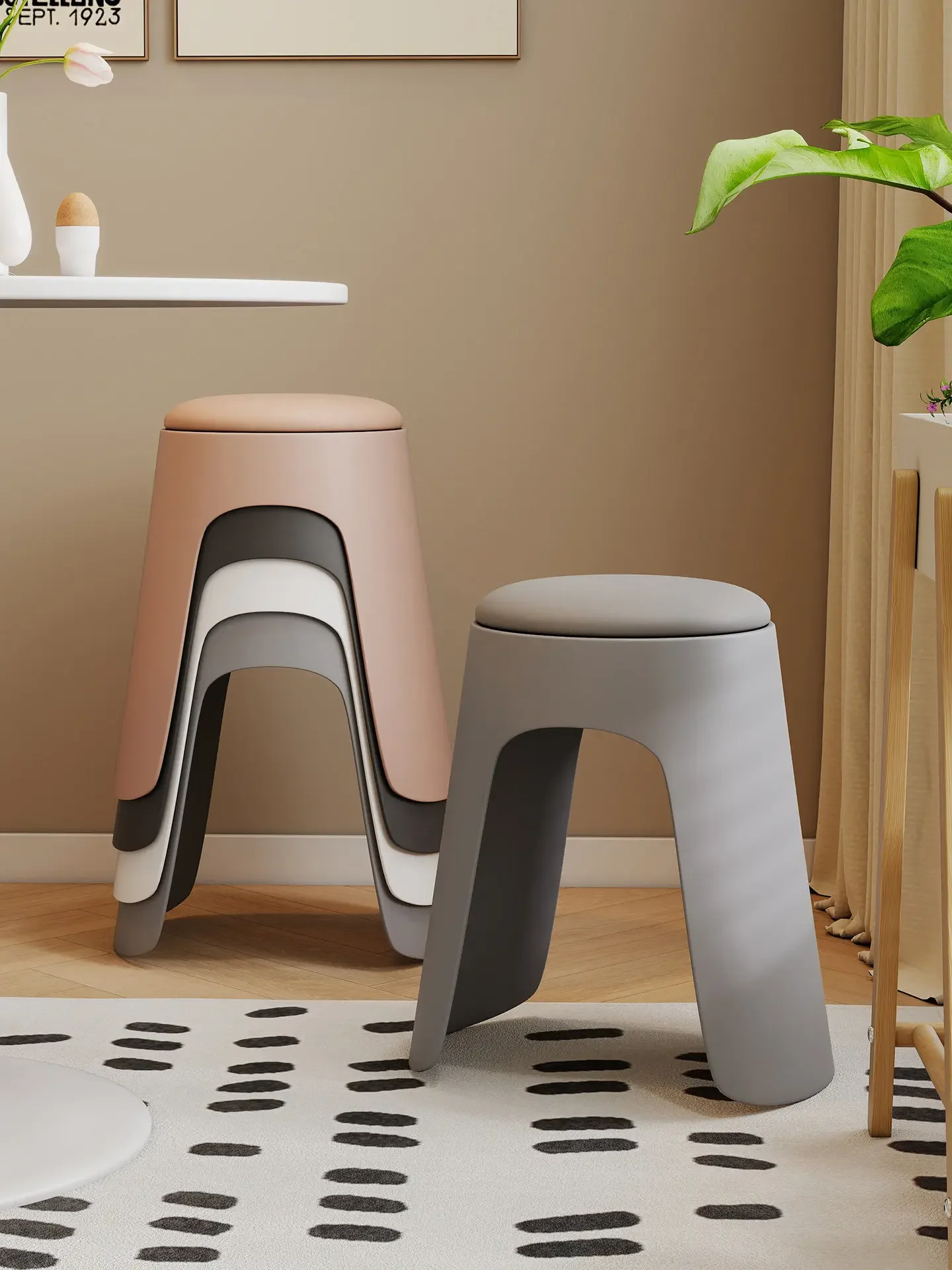 Household plastic stool Creative round stool Thickened and durable Stackable plastic stool Modern dining table Eating