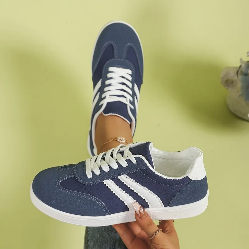 

2025 Summer Athletic Shoes for Women Running Lightweight Lace-up Training Sneakers Women Size 43 Flat Sports Chaussures Femme