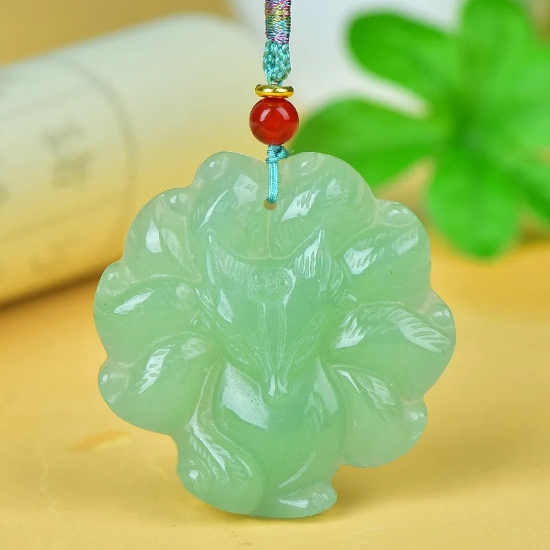 

Exquisite Dongling nine-tailed fox jade pendant new fashionable antique men's and women's simple pendant