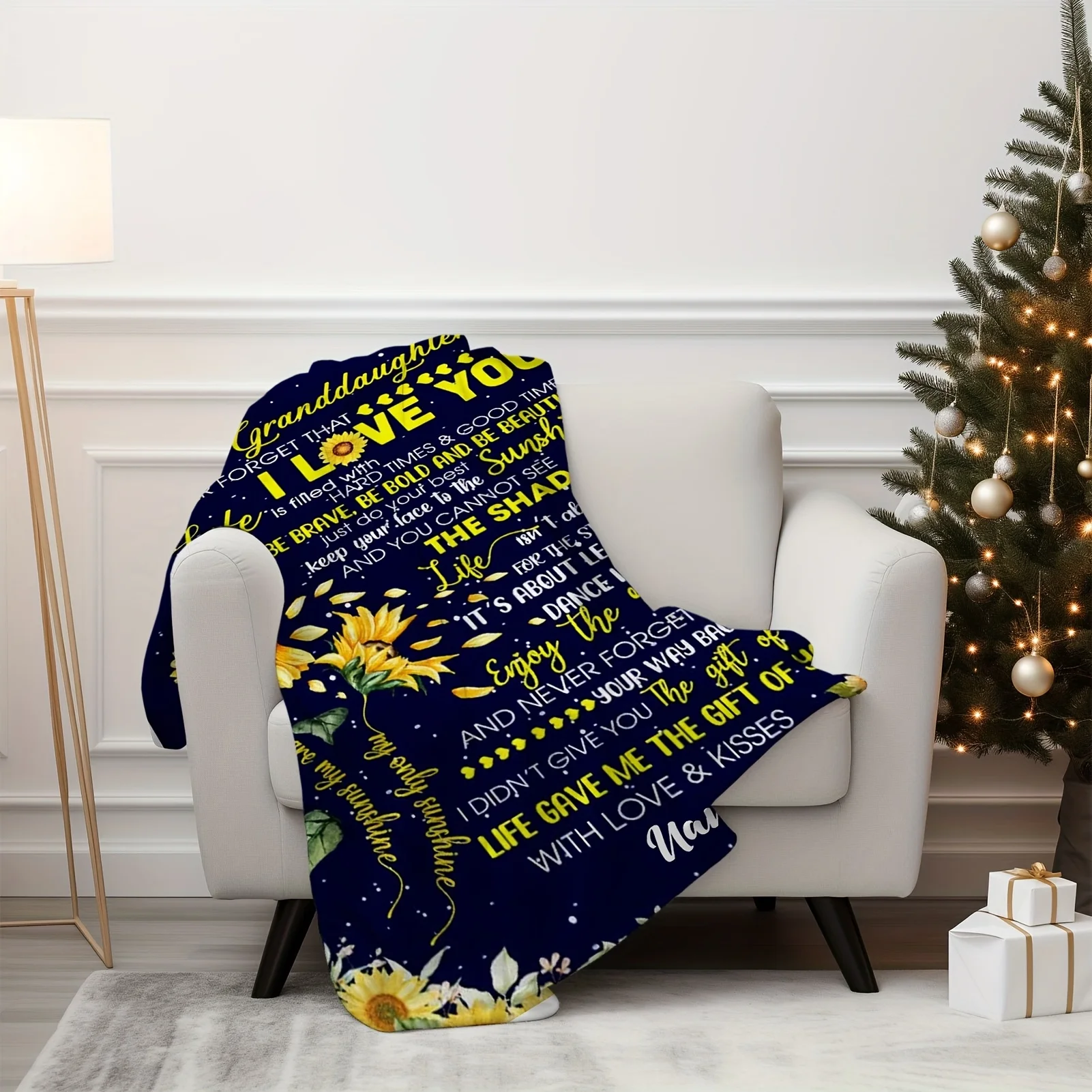 Custom name letter to granddaughter flannel blanket, suitable for sofa, bed, birthday, child, gift