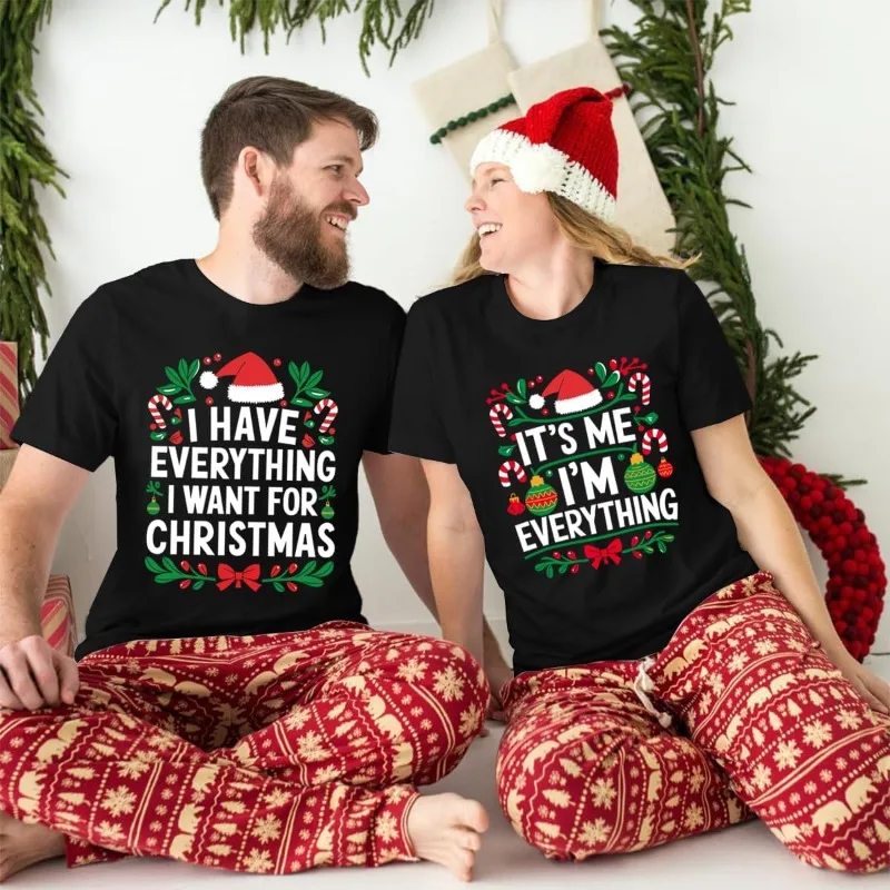 クリスマスカップルシャツ メリークリスマス 家族お揃いクリスマス衣装 面白いホリデーグラフィック クルーネックコットンTシャツ