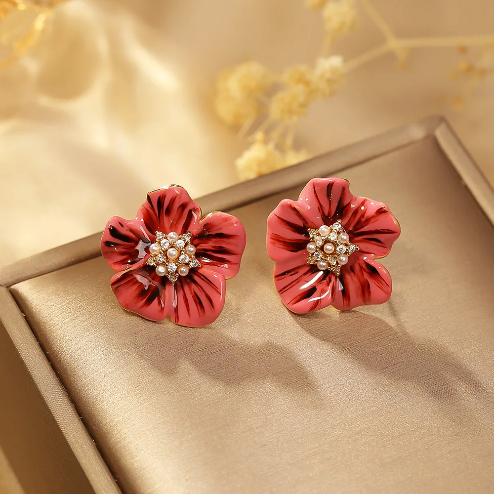 

Fashionable, exquisite and elegant Begonia flower oil drop earrings niche design retro sweet earrings silver needle earrings