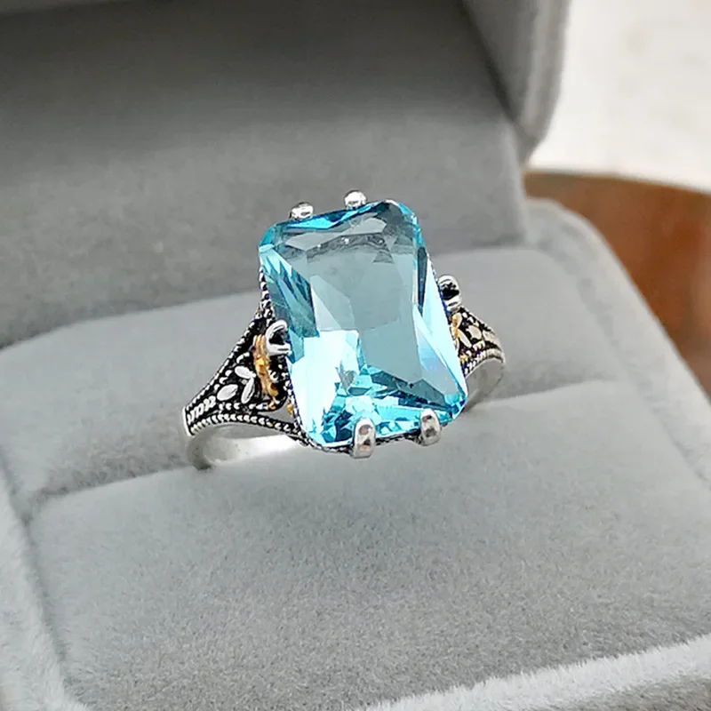 Women's Jewelry S925 Silver Ring High Sea Blue Topaz Ring Two-Tone Flower Ring