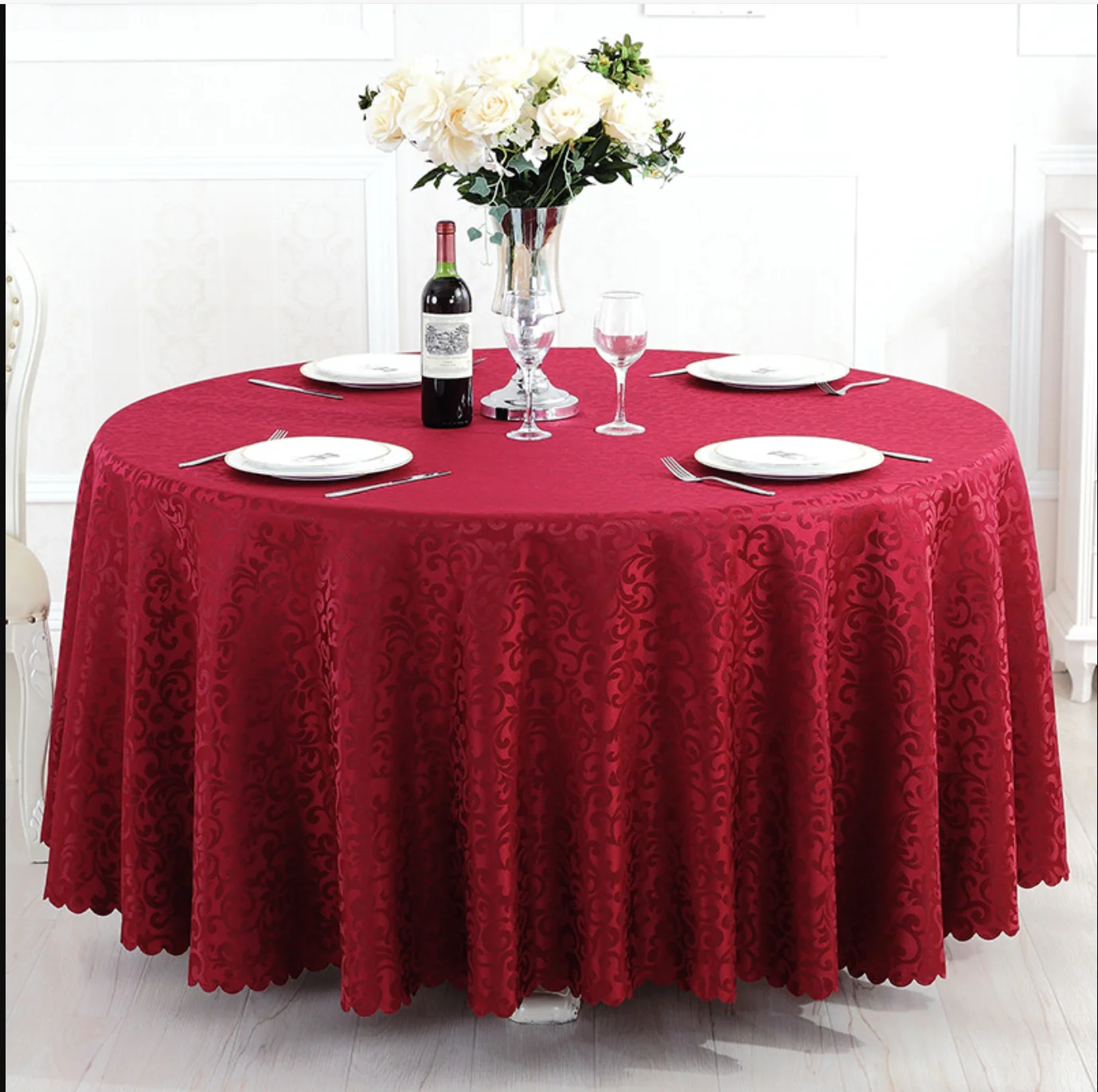 Elegant Fabric Red Round Table Cover with Embossed Pattern Banquet Wedding Party Decoration TableCloth