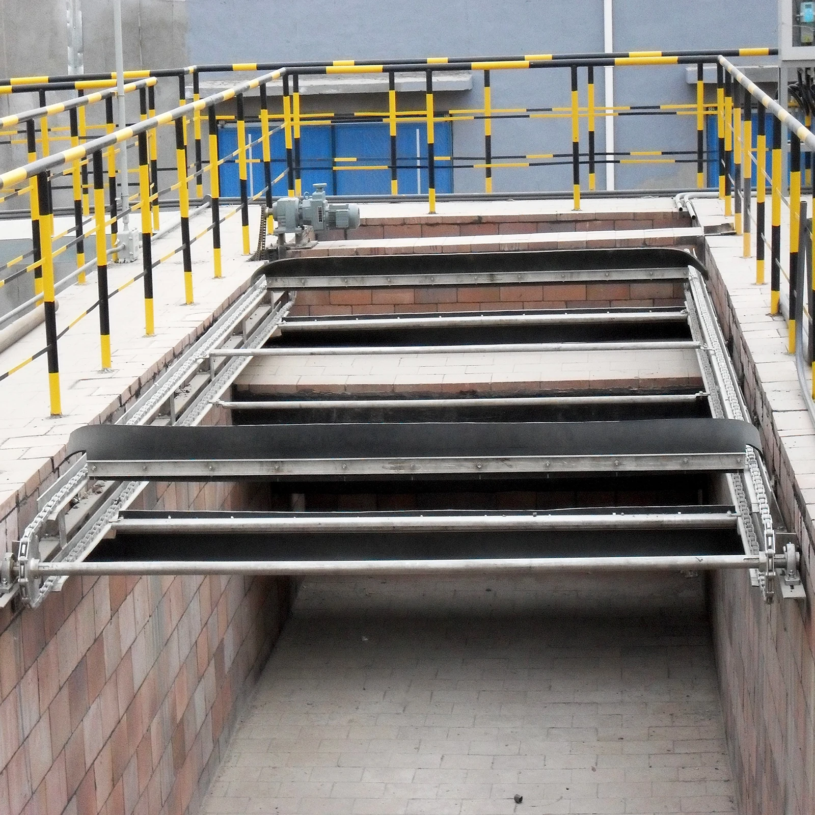 FDA Compliant QianKun AI-Powered DAF System Dairy Wastewater Predictive Maintenance Included Engine Gear 500L/Hour Filtration
