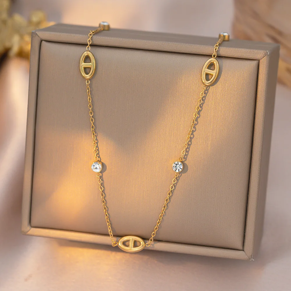 Ensemble de chaînes de col en titane et acier pour femmes, style français minimaliste, diamant blanc, nez de cochon, exquis, simple, polyvalent, haut de gamme