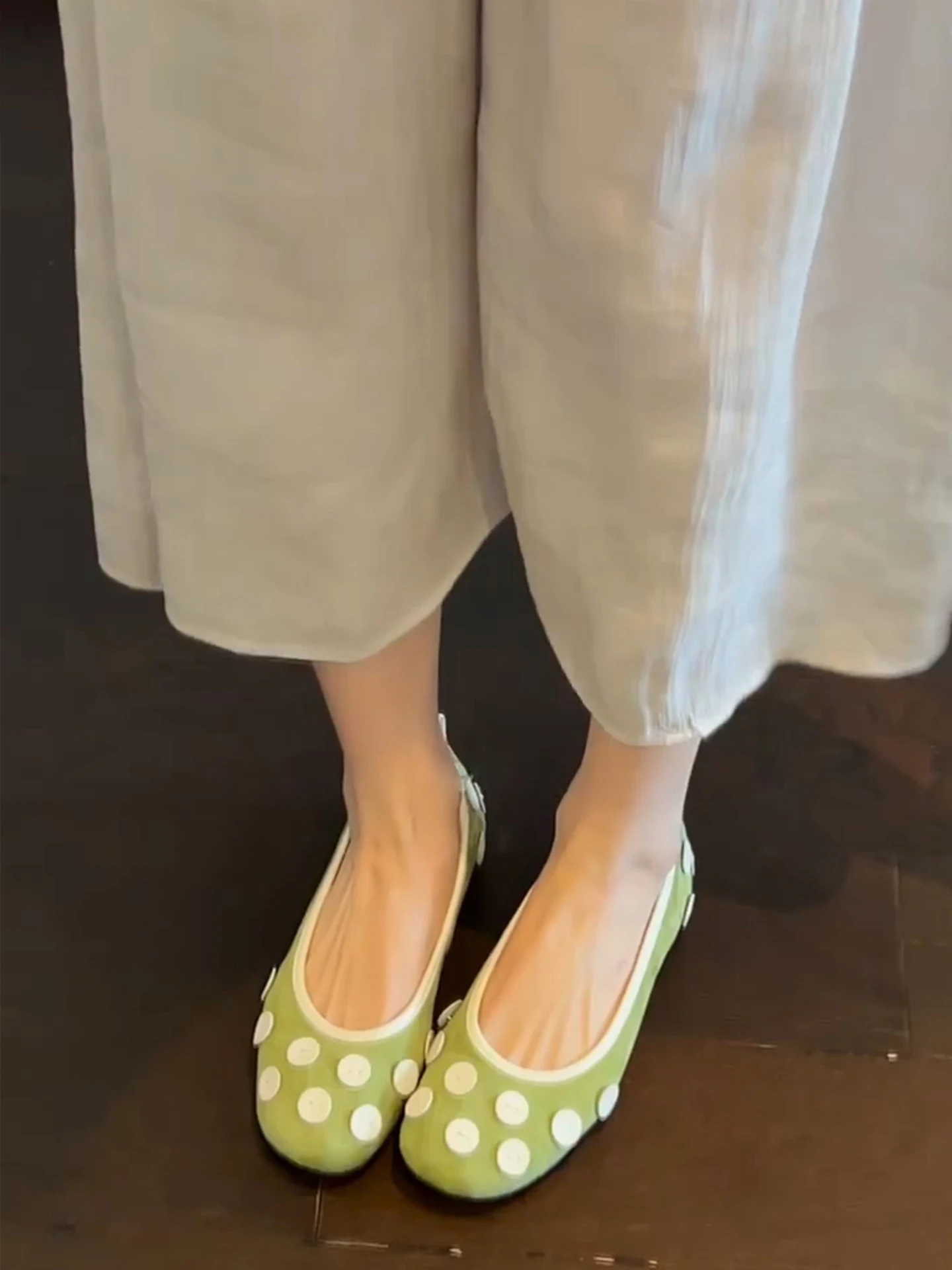 chaussures-plates-retro-a-bout-rond-pour-femmes-chaussures-plates-a-talon-bas-version-en-peau-de-mouton-chaussures-decontractees-confortables