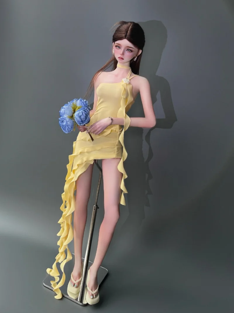 

bjd doll clothes are suitable for 1/3 and 1/4 size cream-colored halter dresses and irregular ruffled doll accessories