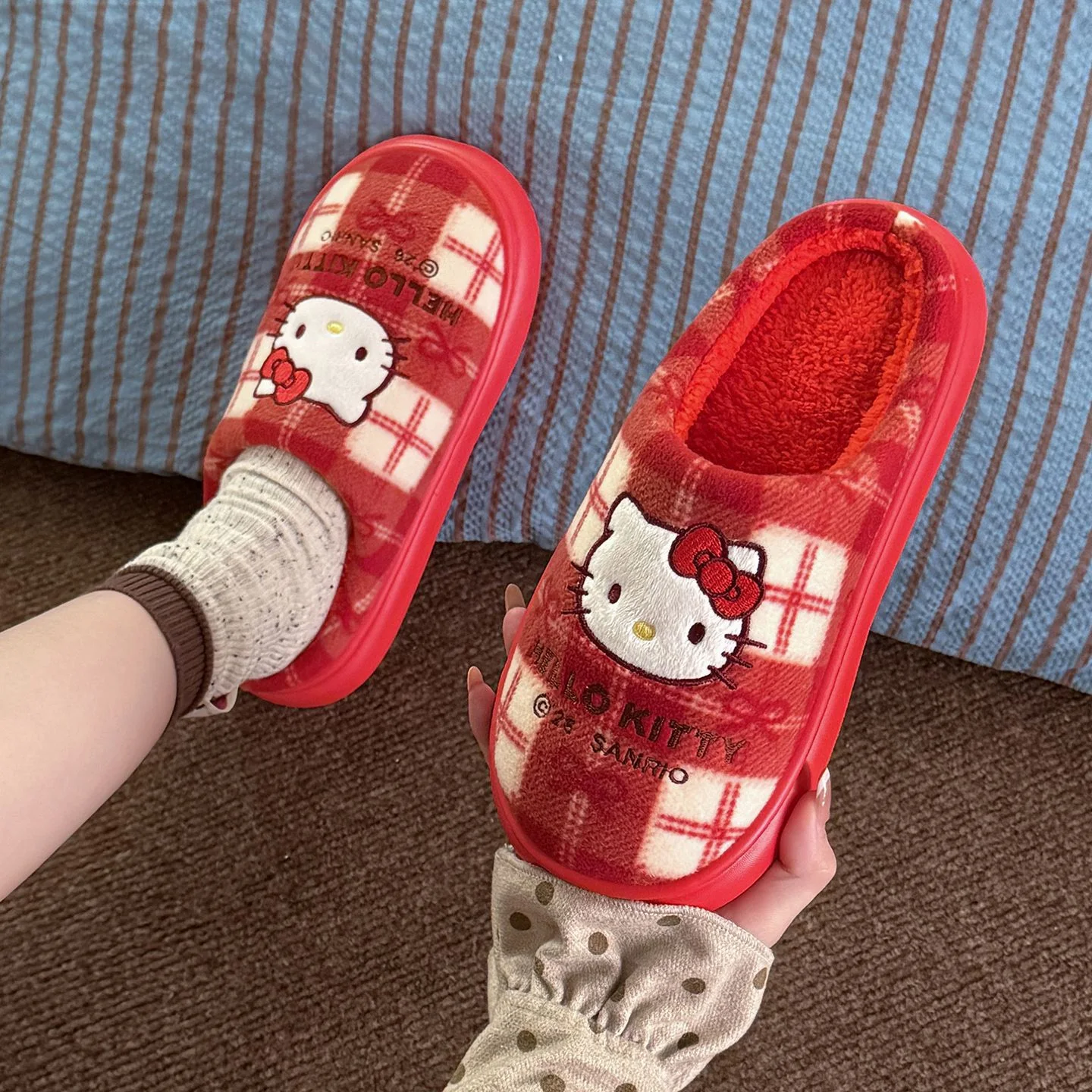 Hello Kitty Pluche Pantoffels Dames Kawaii Cartoon Winter Warme Gesloten Teen Pantoffels Zachte Zool Antislip Binnenhuis Schoenen