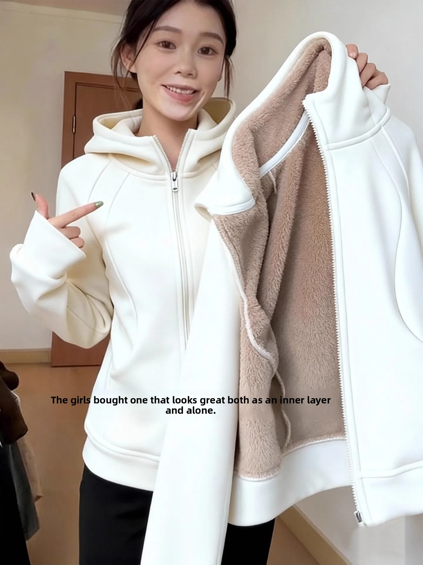Thickened Fleece Women's Jacket Winter Warm Inner Wear Cute Early Winter Lamb Fur Sweatshirt Commute Style Korean Version