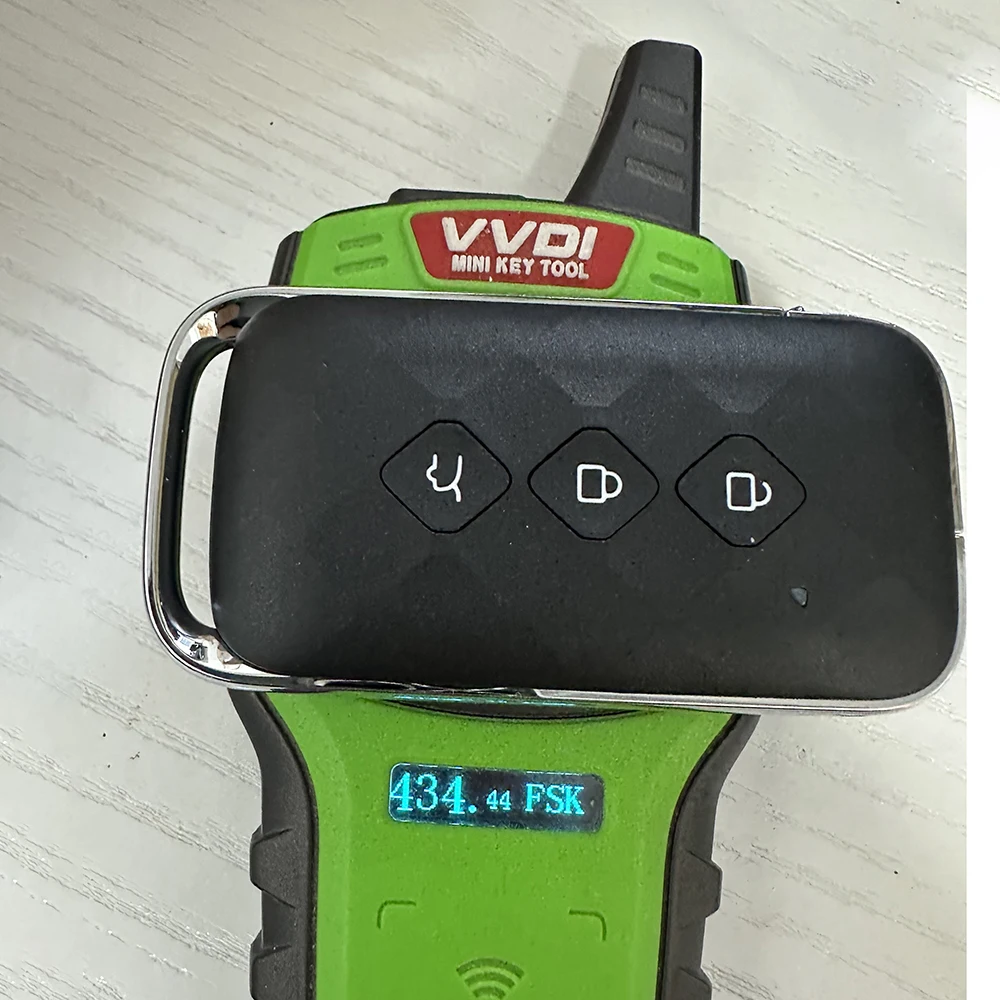 Clé de télécommande originale 434MHZ pour Chevrolet Aveo Captiva 2024 avec 47 puces
