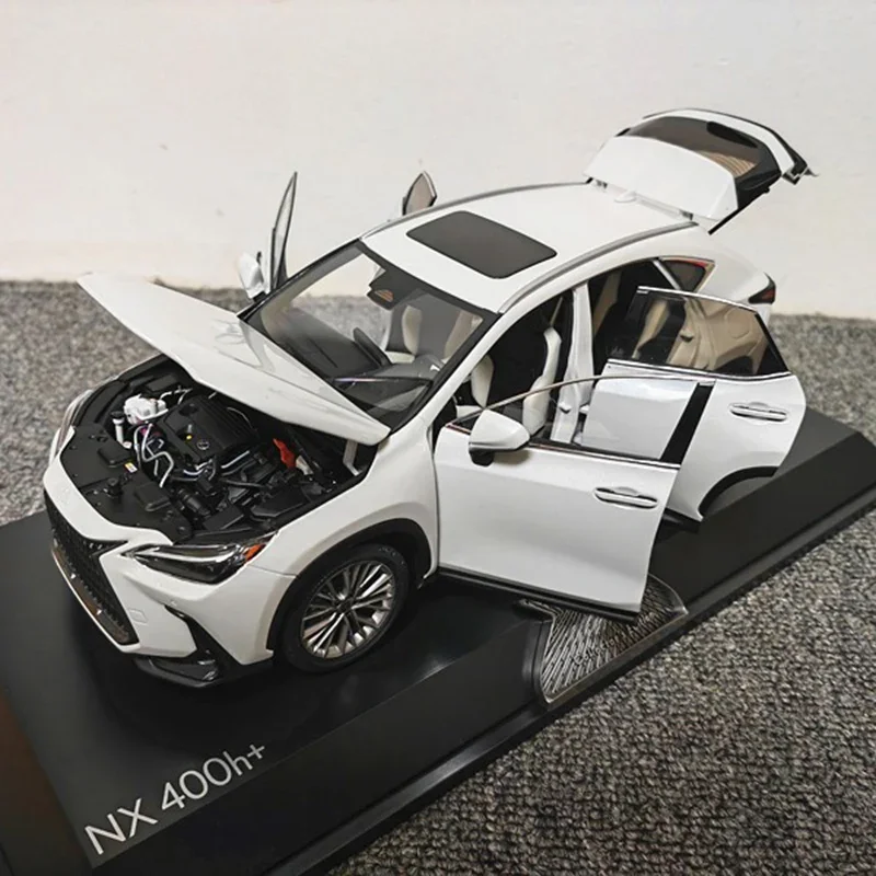 High Simulation 1:18 Diecast NX400h Alloy Car Model Boy Toy Gift Ornaments Vehicle Original Box Collection