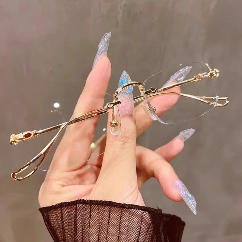 نظارات ريترو كورية بدون إطار للنساء، نظارات فضية مضادة للضوء الأزرق، نظارات شمسية مربعة صغيرة، نظارات عصرية