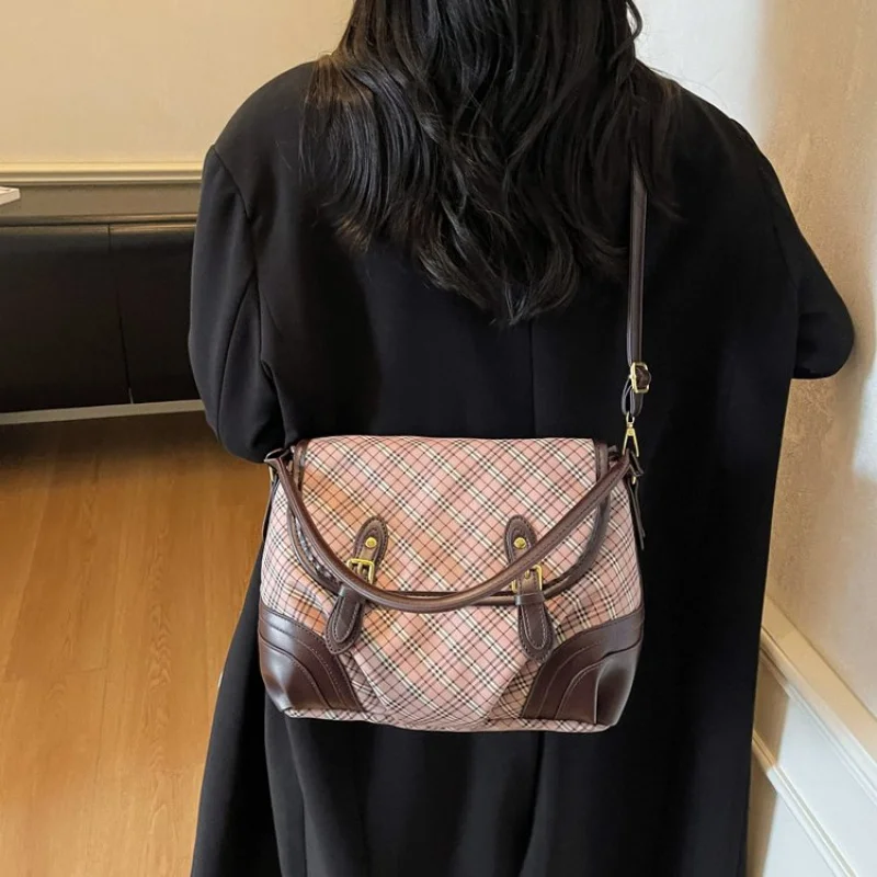 

Шикарная роскошная женская кожаная сумка класса люкс 2025 года, известный дизайнер, популярная винтажная классика ​