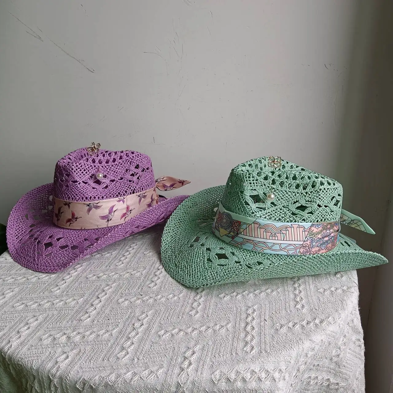 

Western cowboy hats, handmade beach sun hats, unisex curly hats with scarves, unisex hats, cowboy hats