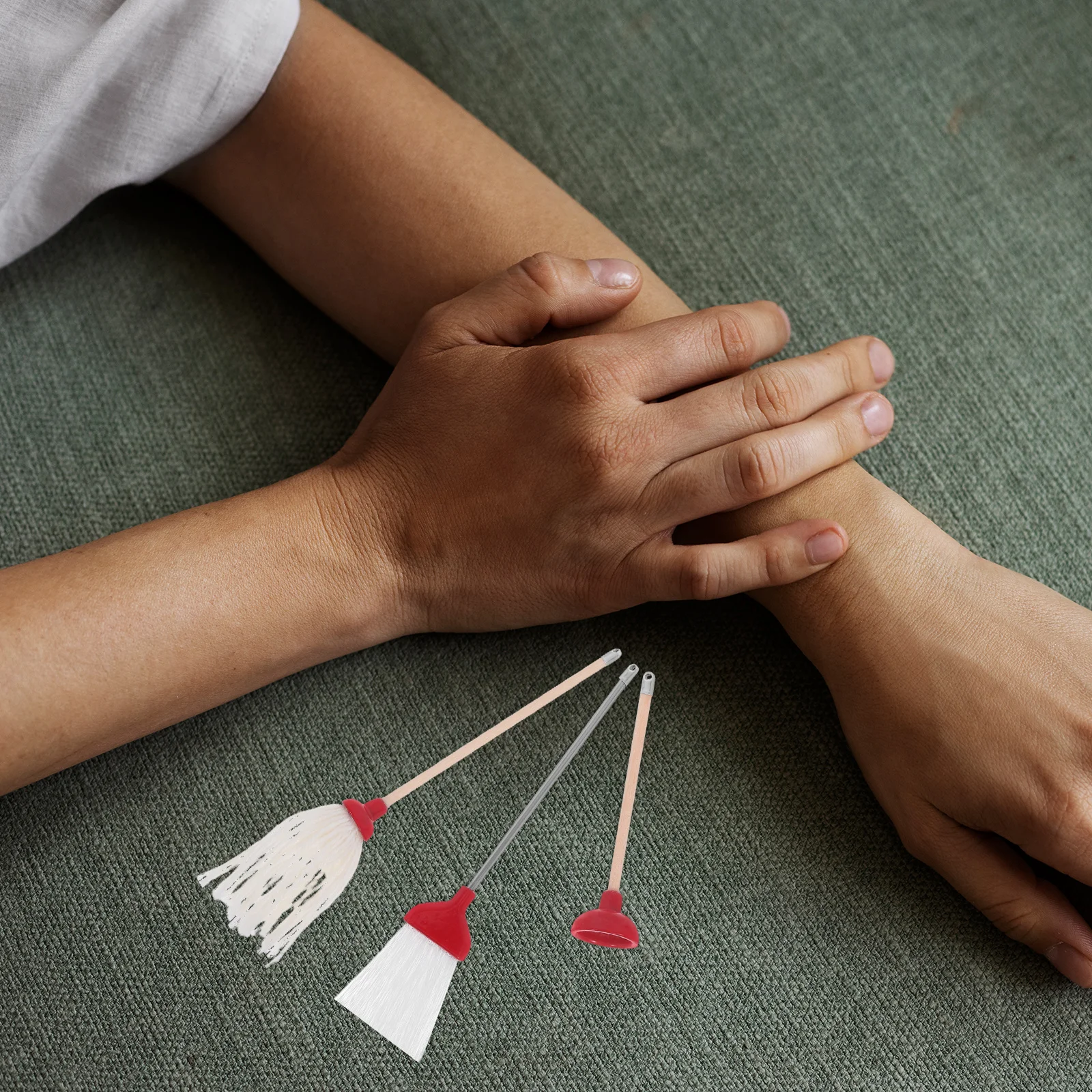 

3Pcs Miniature Cleaning Set Mop Broom Bathroom Accessories Dollhouse Decoration Mini Cleaning Supplies Dollhouse Bathroom Set