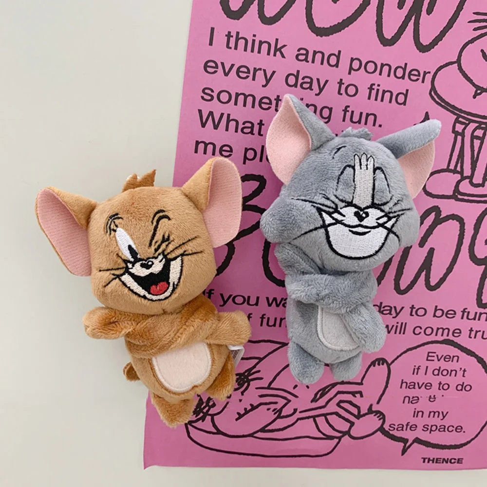 本物のトムとジェリーぬいぐるみおもちゃかわいいトーマス猫ロングアームハグ胸漫画人形バックパック装飾アクセサリーギフト