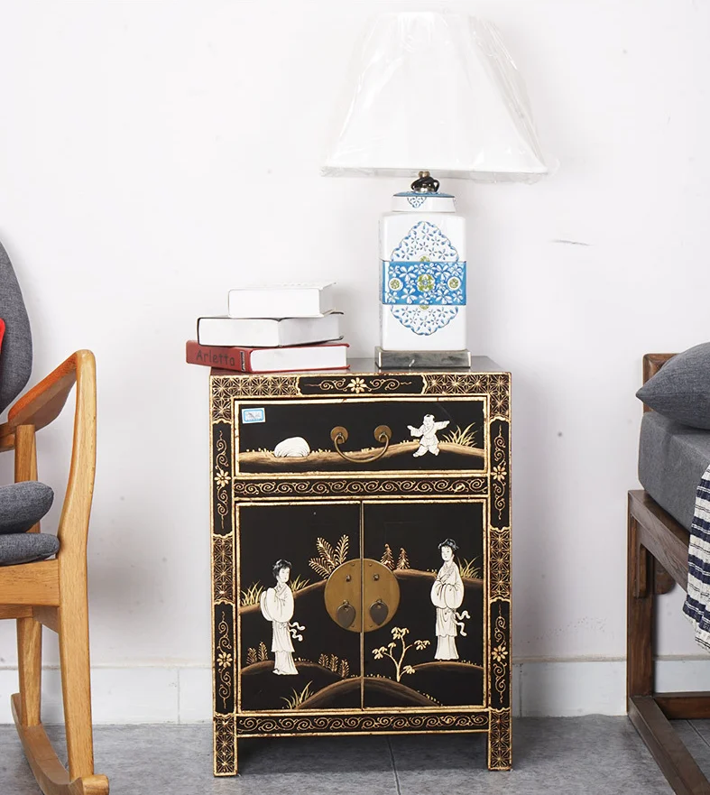 طاولة بجانب السرير فاخرة وطاولة بجانب السرير بتصميم ذهبي مرسومة يدويًا لغرفة نوم الفندق من خشب الدردار