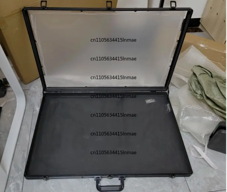 Silver Aluminum Acrylic Transparent Top Display Stand Portable Supplier Trade Display Case for TCG Cards with Lock Function