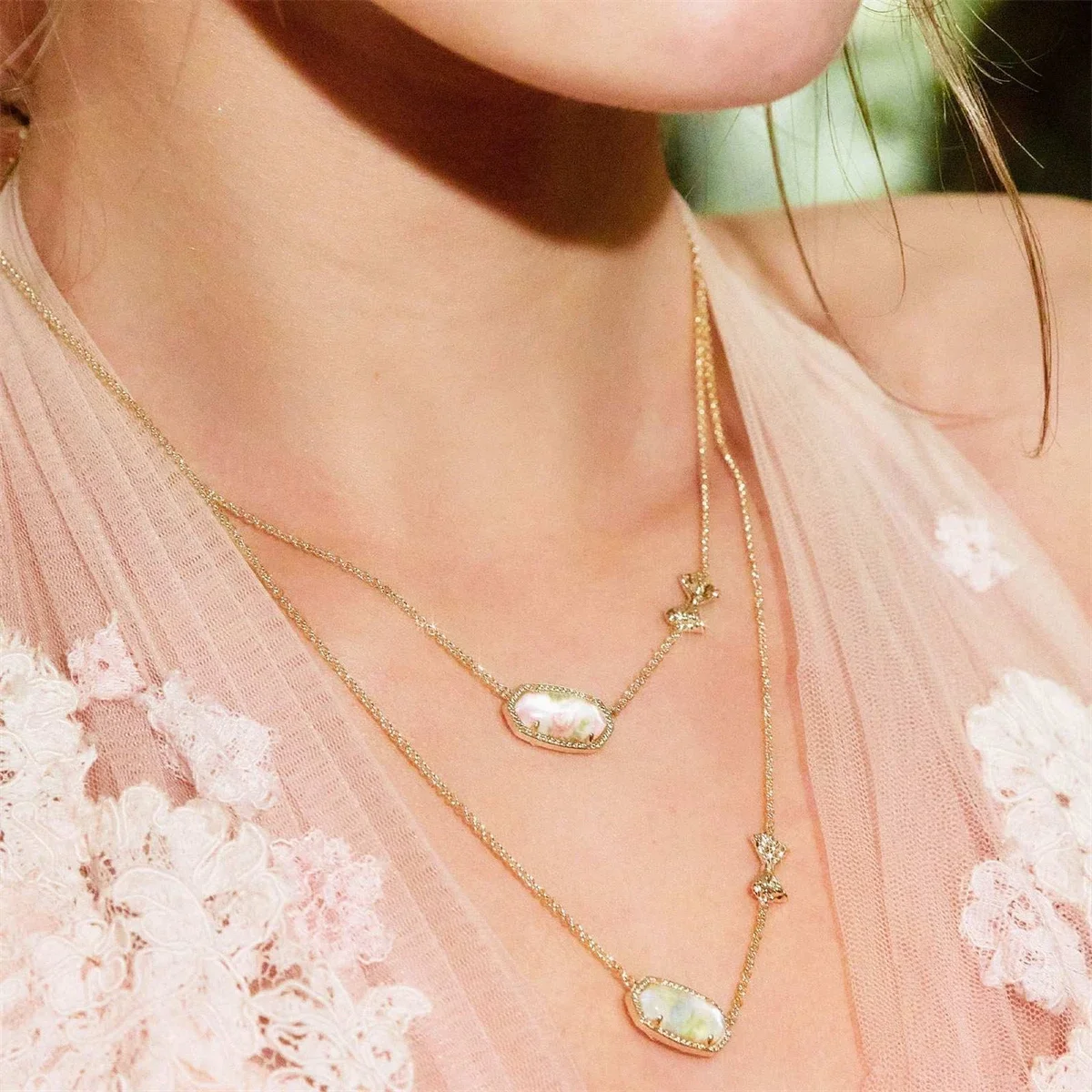 Cross border bow necklace from Europe and America, natural stone pendant with gold plating and color preservation