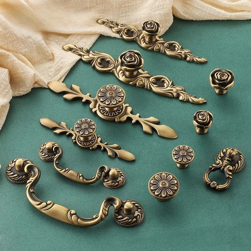 

American retro wardrobe door pure copper single hole pull style cabinet antique brass drawer full copper handle