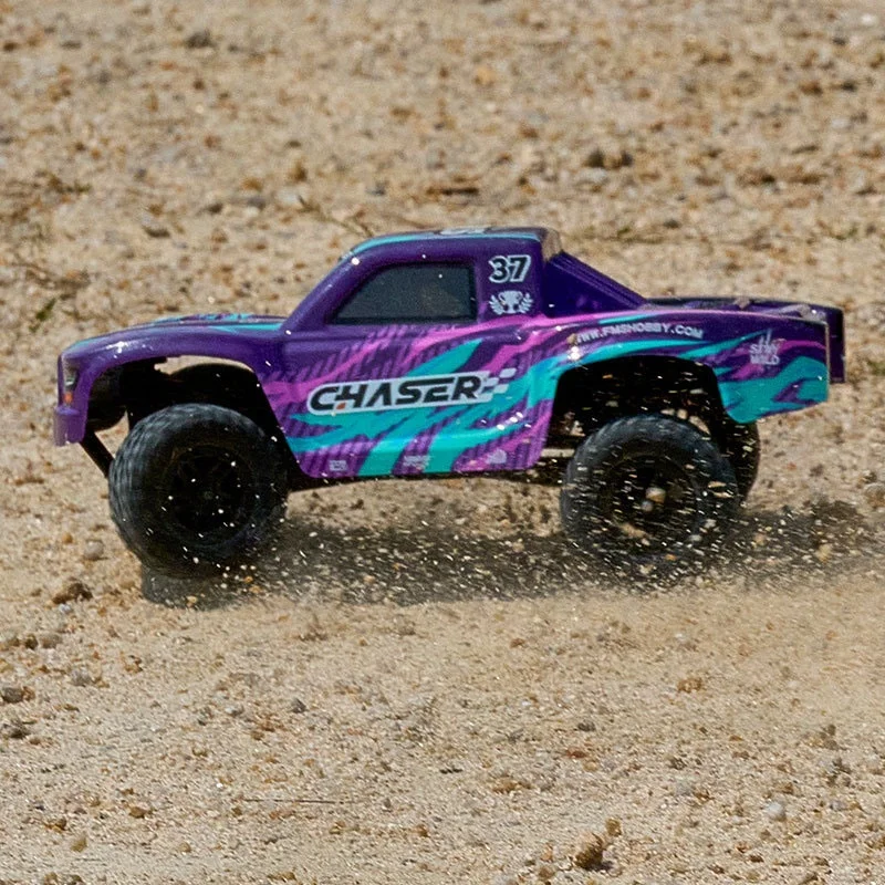 

1:24 полномасштабный пульт дистанционного управления, имитация Fsc24 Hunter 4wd, профессиональная радиоуправляемая высокоскоростная внедорожная модель с короткой картой