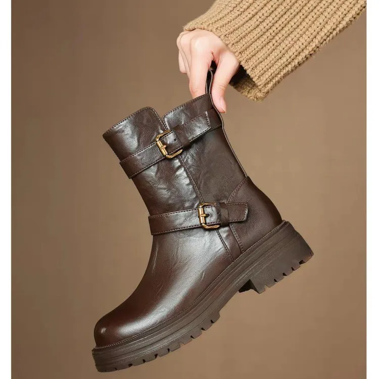 نمط جديد أزياء المرأة جلدية نصف أحذية عالية البني جولة تو السيدات منتصف العجل أحذية مصمم فاخر مريح وأنيق