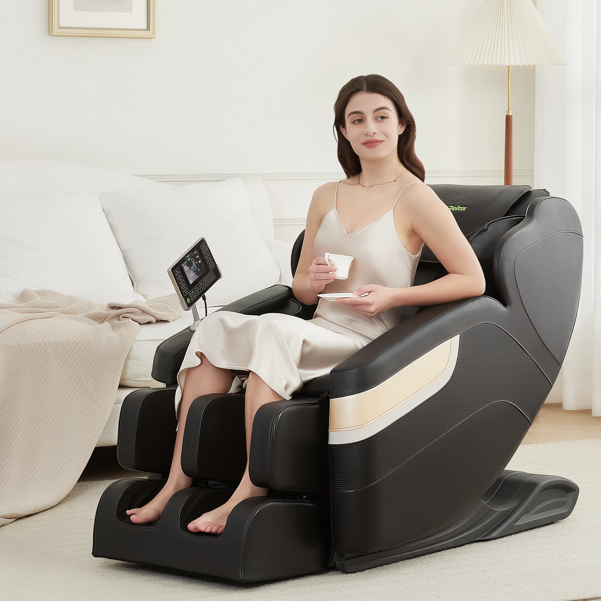 Zero Gravity Massage Chair with Bluetooth Audio and Hip Massage