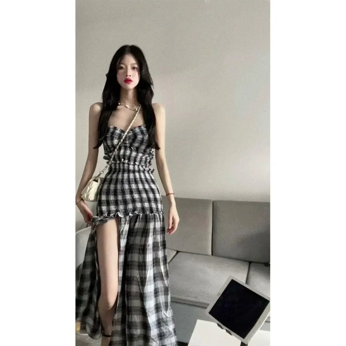 Vintage Plaid Kleid Frauen sexy Schlitz träger los unregelmäßig eine Linie Midi Kleider koreanische Split Slash Neck schlanke Sommerkleid Vestidos