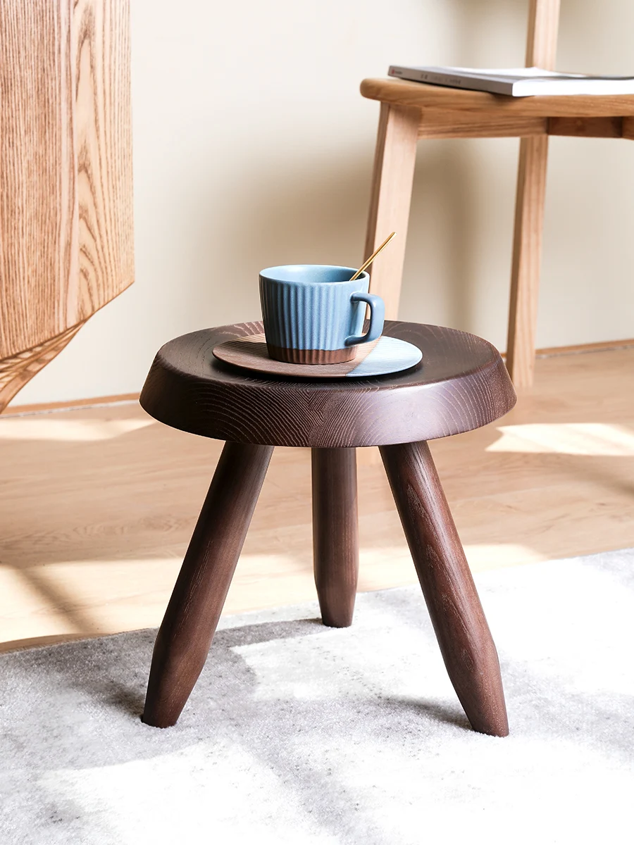 All-solid wood stool household creative ash round stool living room tea table stool stool for shoes stool.