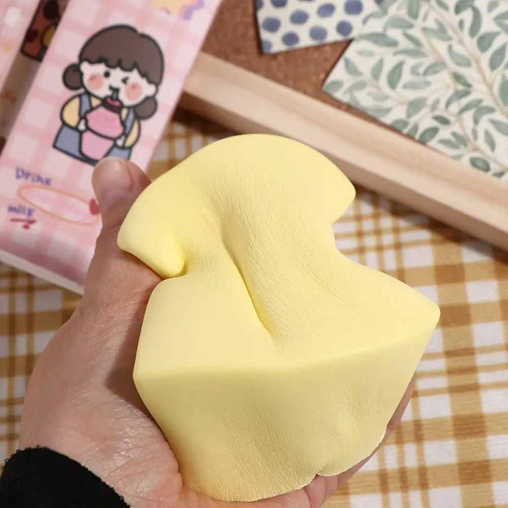 Simulation Toast Mochi Toast Squeeze Toys 3D Yellow Simulation Toast Squeeze Cute Soft Yellow Dessert Squeeze Toys Party Relaxed