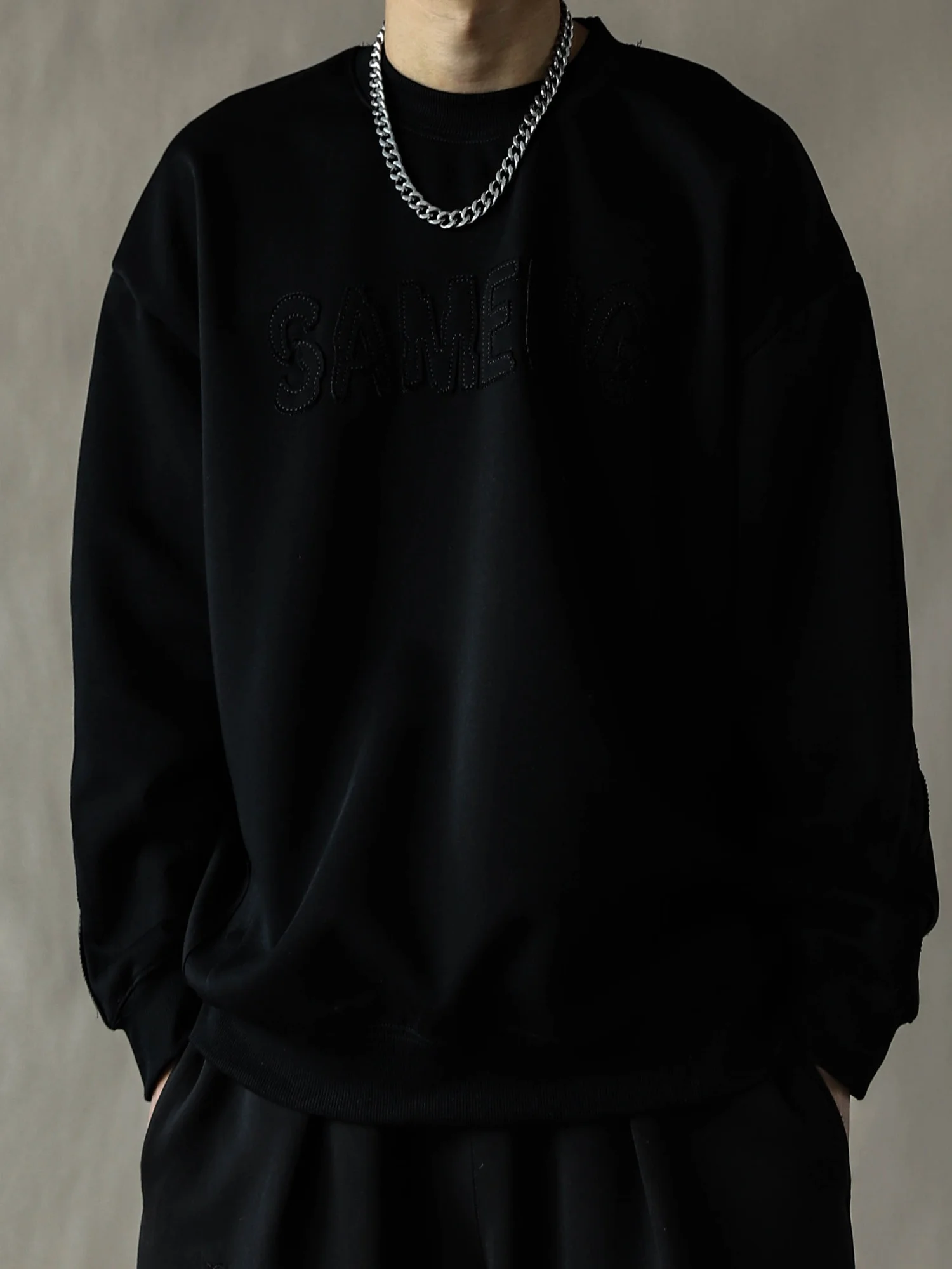 

Мужской свитшот американского стиля с круглым вырезом, свободного кроя, с длинными рукавами, повседневный, модный, весенне-осенний, удобный, из смесового хлопка и полиэстера.