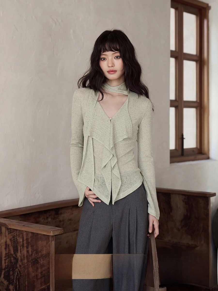 

Ele Korean Sle Long Sve T-irt with Lace Trim Spring 2026 New Arrival Women's Faion High Waist V-Ne Top