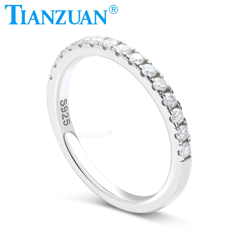 

Обручальное кольцо из серебра 1,8 пробы с муассанитом, 925 мм