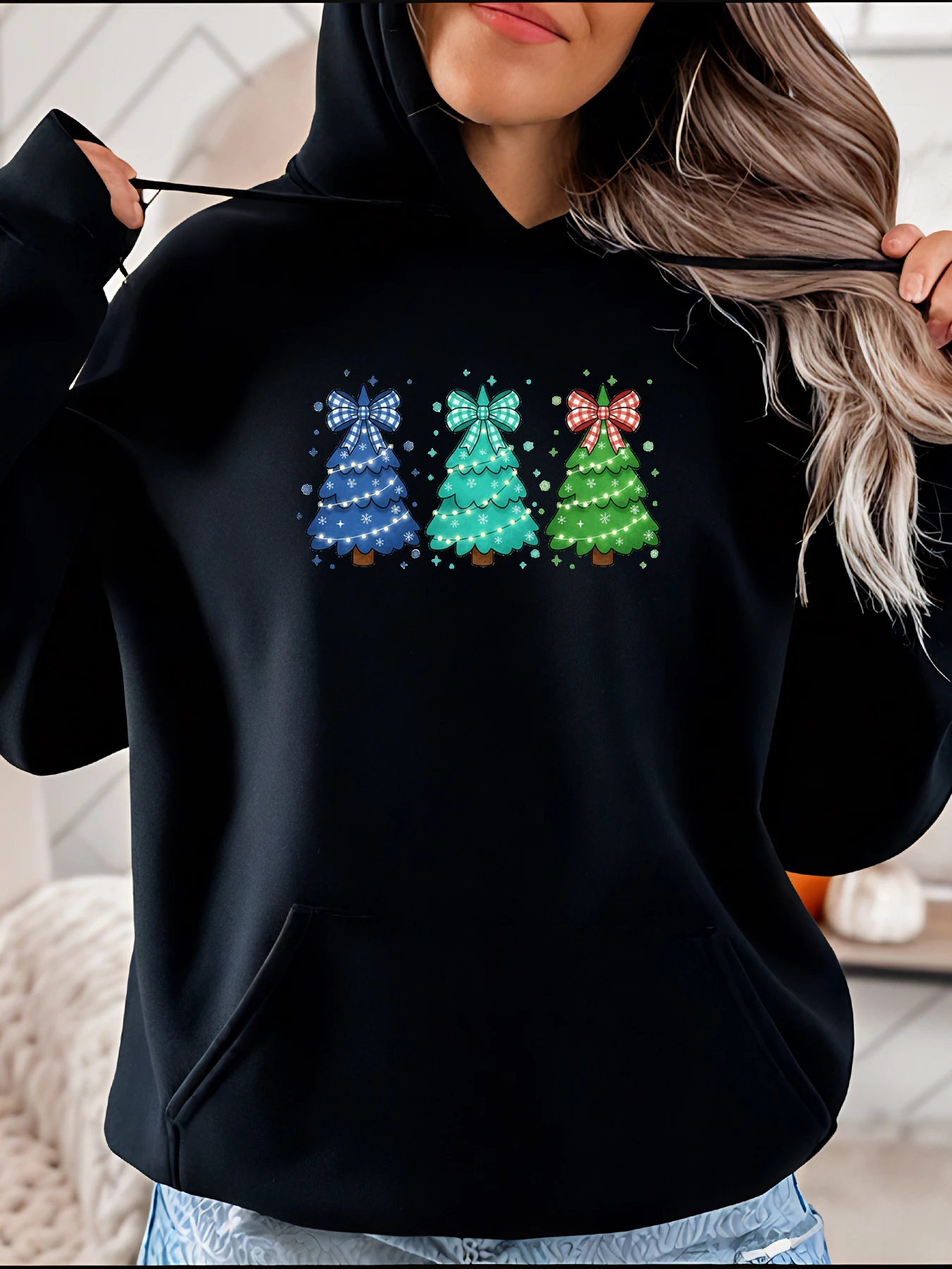 

Толстовка с принтом рождественской елки, повседневная зимняя стильная с бантом, женская уютная праздничная одежда