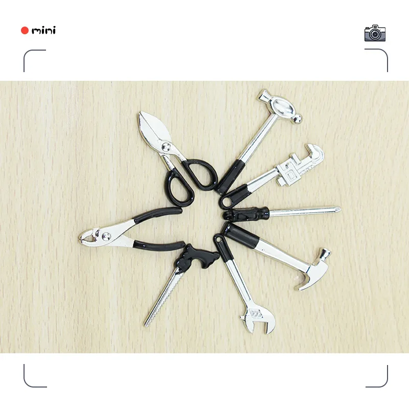 Outils miniatures en alliage 1:12, accessoires pour maison de poupée, Mini jouets, scènes de modèles, outils de Simulation, décoration créative de Micro-scène
