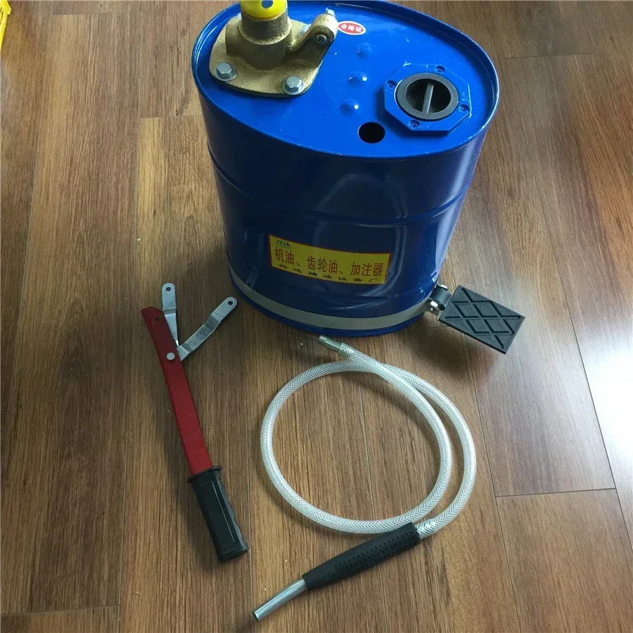 STARPAD Auto parts with barrel hand - cranked syringe gear oil filler oil filler high - grade iron body drums