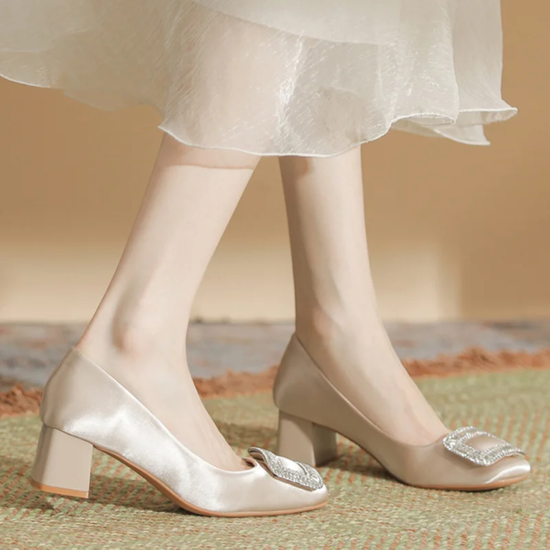 

Women's Chunky Heel Shoes Square Toe Satin Spring Dress Sandals with Lambskin Insole