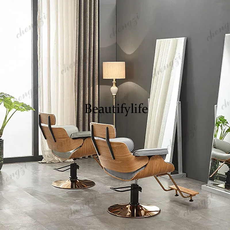 Y136 Luxury Modern Barber Chair Unique Design Elegant Trendy Barber Chair Specialty Universal Chaise Salon Furniture For Beauty